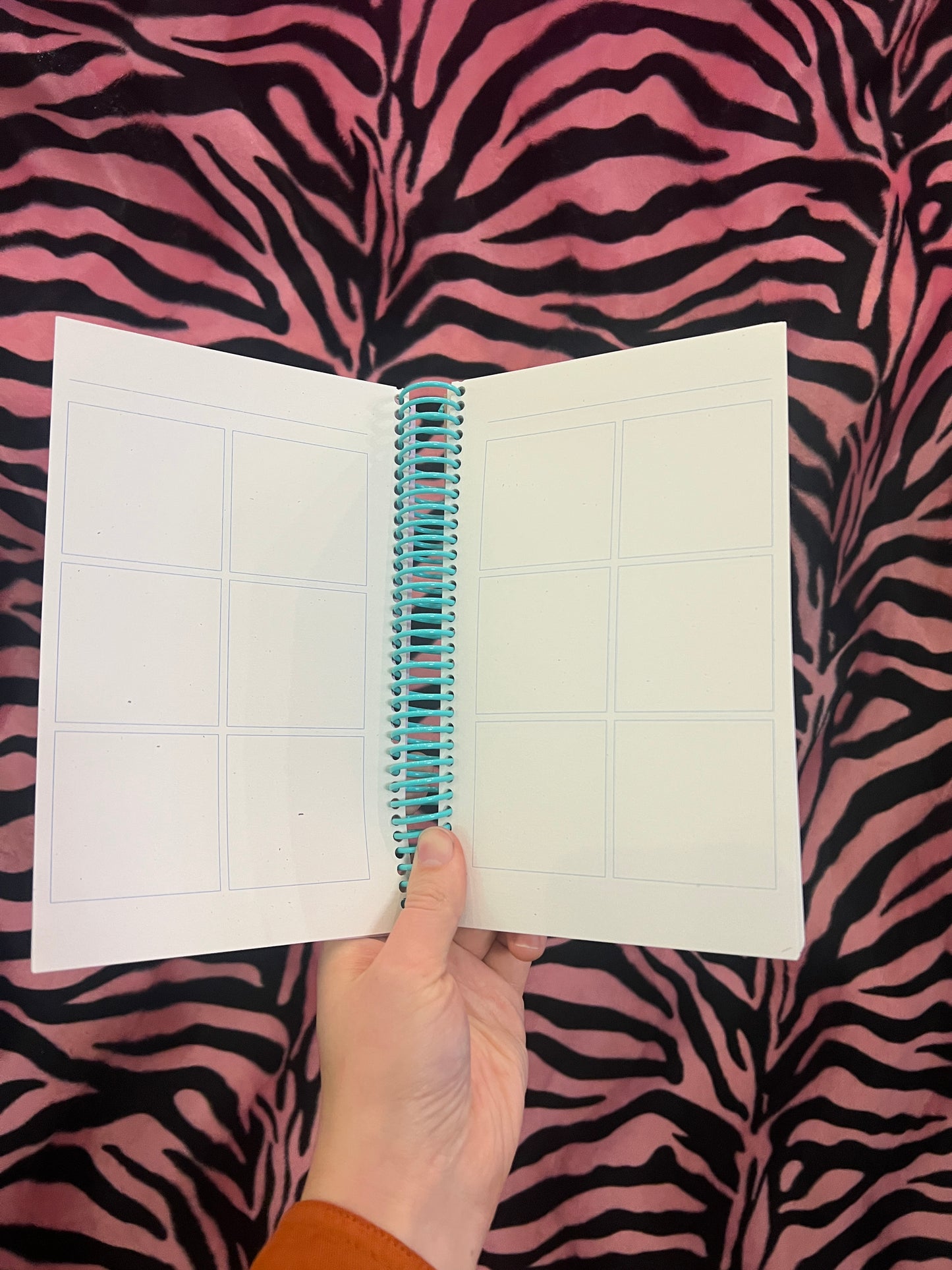 Diskette Notebook System - Comics Storyboard 6 Panel